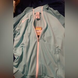 NIKE JACKET (MENS)